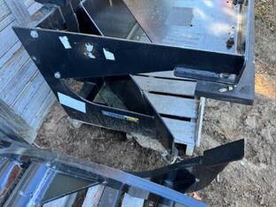 2021 John Deere MS72