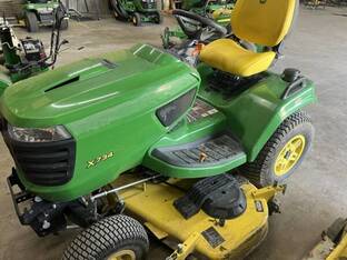 2022 John Deere X734