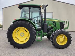 2024 John Deere 6135E