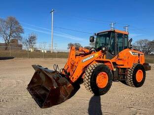 2016 Doosan DL220-5