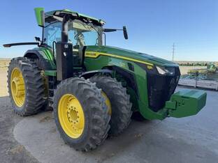 2021 John Deere 8R 370