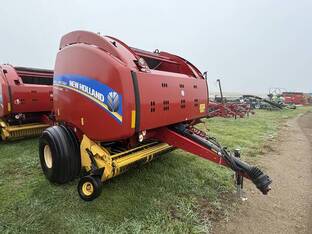 2015 New Holland ROLL-BELT 560