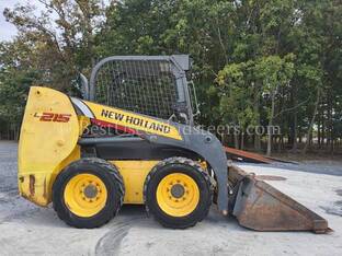 2011 New Holland L215