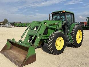 2003 John Deere 7320