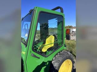 Curtis PREMIUM HARDSIDE CAB W/FRONT WIPER