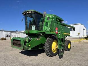 2022 John Deere 9750 STS