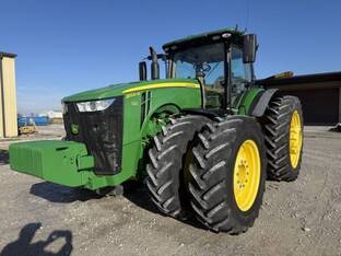2019 John Deere 8320R