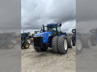 2005 New Holland TJ325