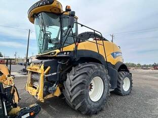 2017 New Holland FR850