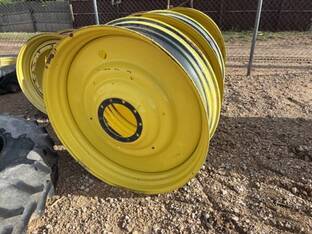 2020 John Deere 480/80R50