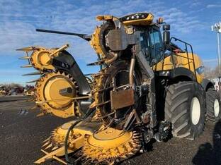 2018 New Holland 750BFI