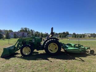 2009 John Deere 5085M