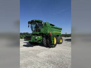 2023 John Deere S780