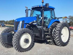 2005 New Holland TG210