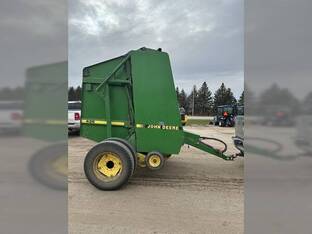 John Deere 435