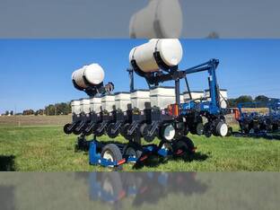 2012 Kinze 3500