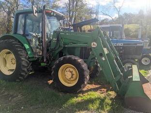 John Deere 6220