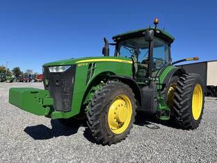 2015 John Deere 8270R