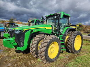 2023 John Deere 8R 280