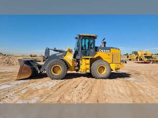 2017 John Deere 624K-II