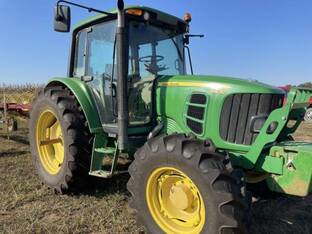 2010 John Deere 6430