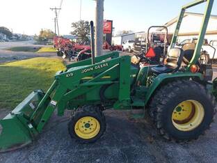 2003 John Deere 790