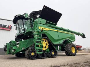 2025 John Deere X9 1100