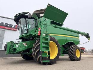 2024 John Deere S790