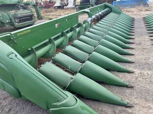 2019 John Deere 718C