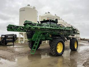 2019 John Deere R4044