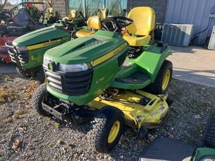 2017 John Deere X750