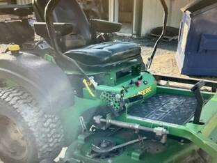 2006 John Deere 717A