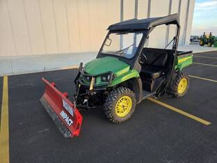 2023 John Deere XUV 590M