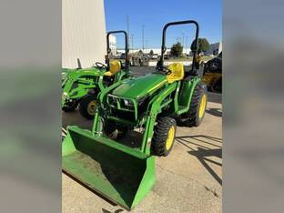 2022 John Deere 3032E