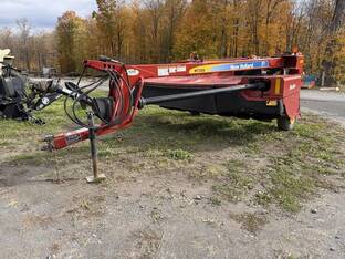 2012 New Holland H7320