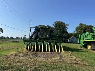 2022 John Deere CP770