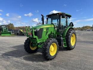 2025 John Deere 6120E