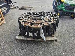 2022 John Deere Grouser Tracks