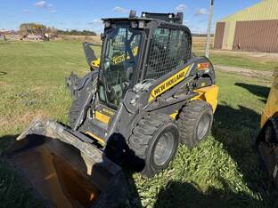 2024 New Holland L320