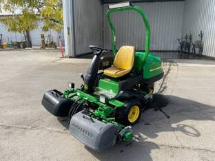 2014 John Deere 2500B