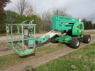 2016 JLG 450A II