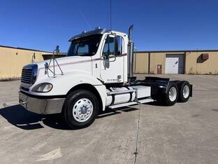 2007 Freightliner COLUMBIA 120