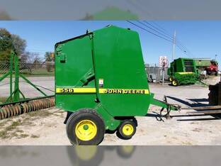 1998 John Deere 556