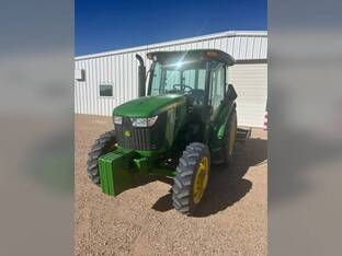 2016 John Deere 5075E