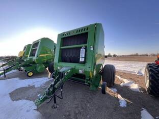 2024 John Deere 561M