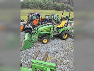 2007 John Deere 2305