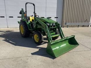 2022 John Deere 4044M