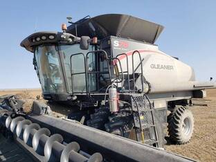 2015 Gleaner S78