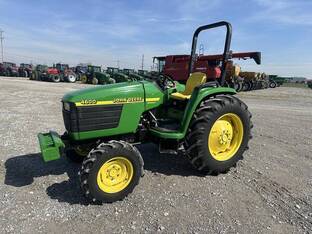 2000 John Deere 4600
