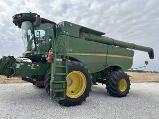 2023 John Deere S770
